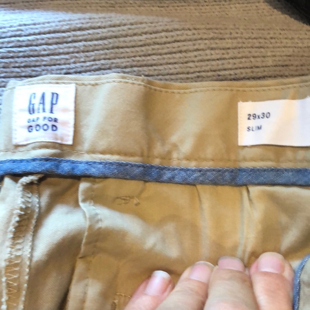 Tan chinos